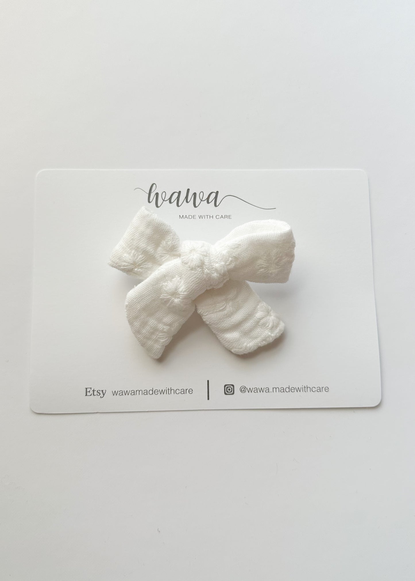 CLASSIC BOW | WHITE EMBROIDERED