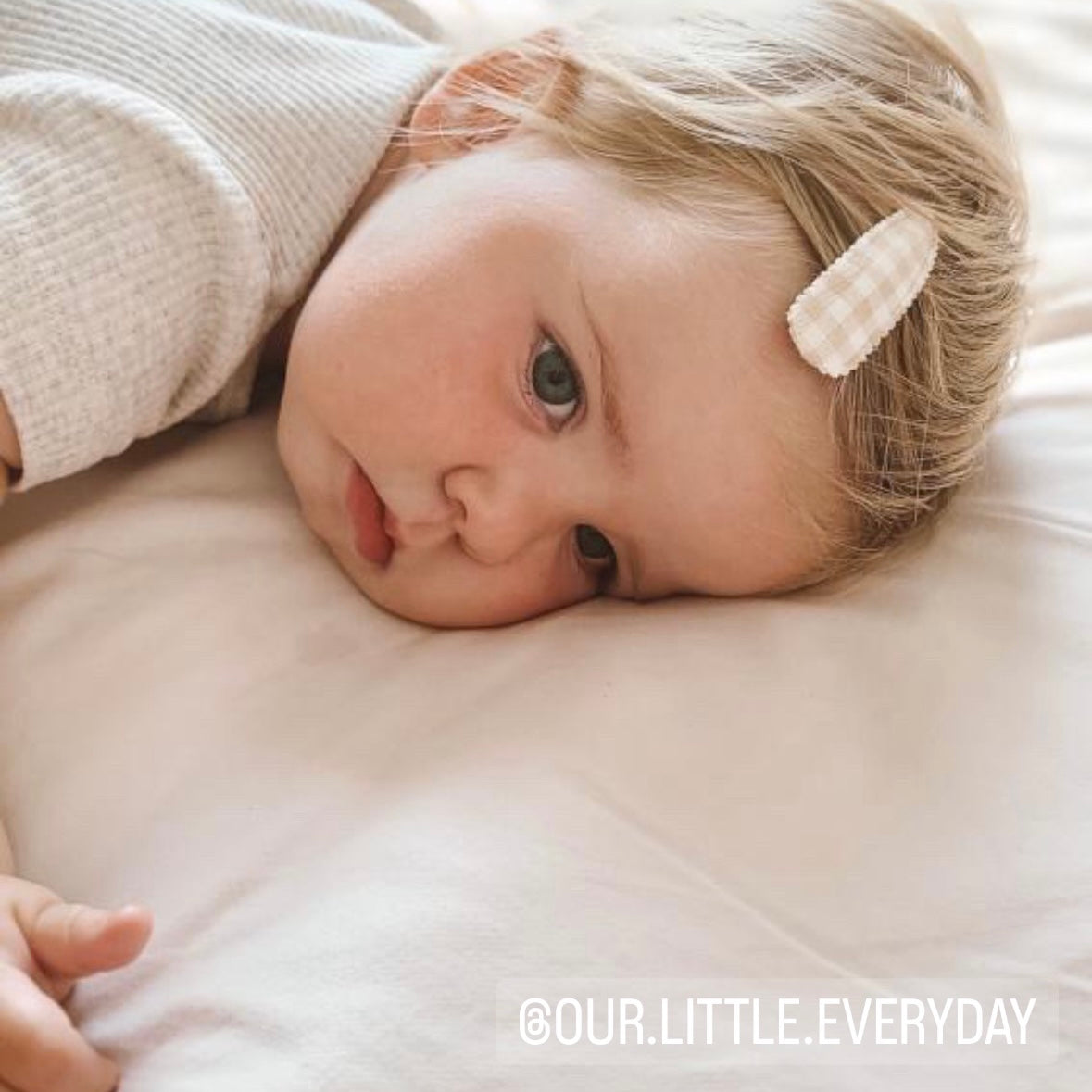 FABRIC SNAP CLIP I GRAY PINK DOTS