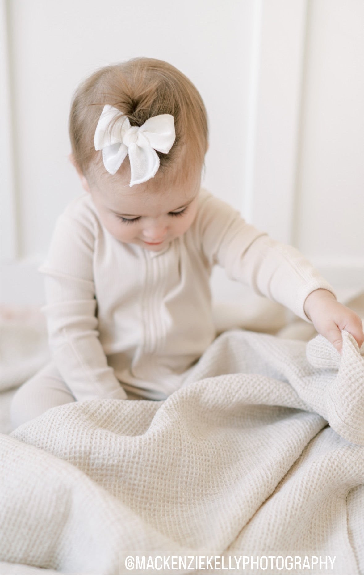 FABLE | WHITE VELVET