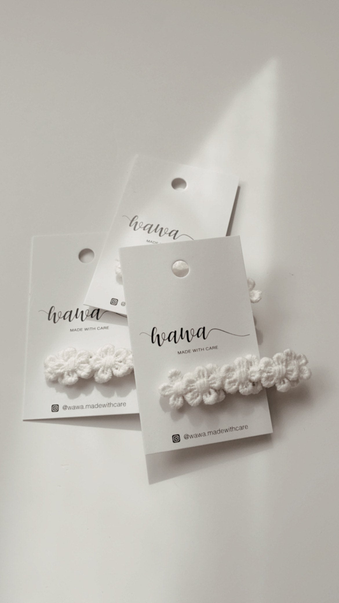 LACE CLIP I FLOWER CHAIN