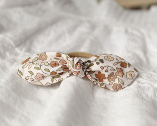 BUNNY TIE | DAINTY FLORAL